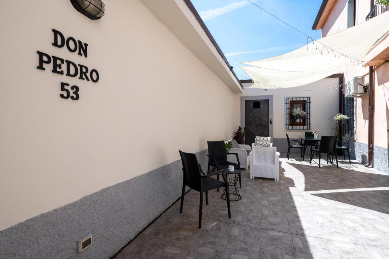 Don Pedro 53 Hotel Tresnuraghes Bagian luar foto