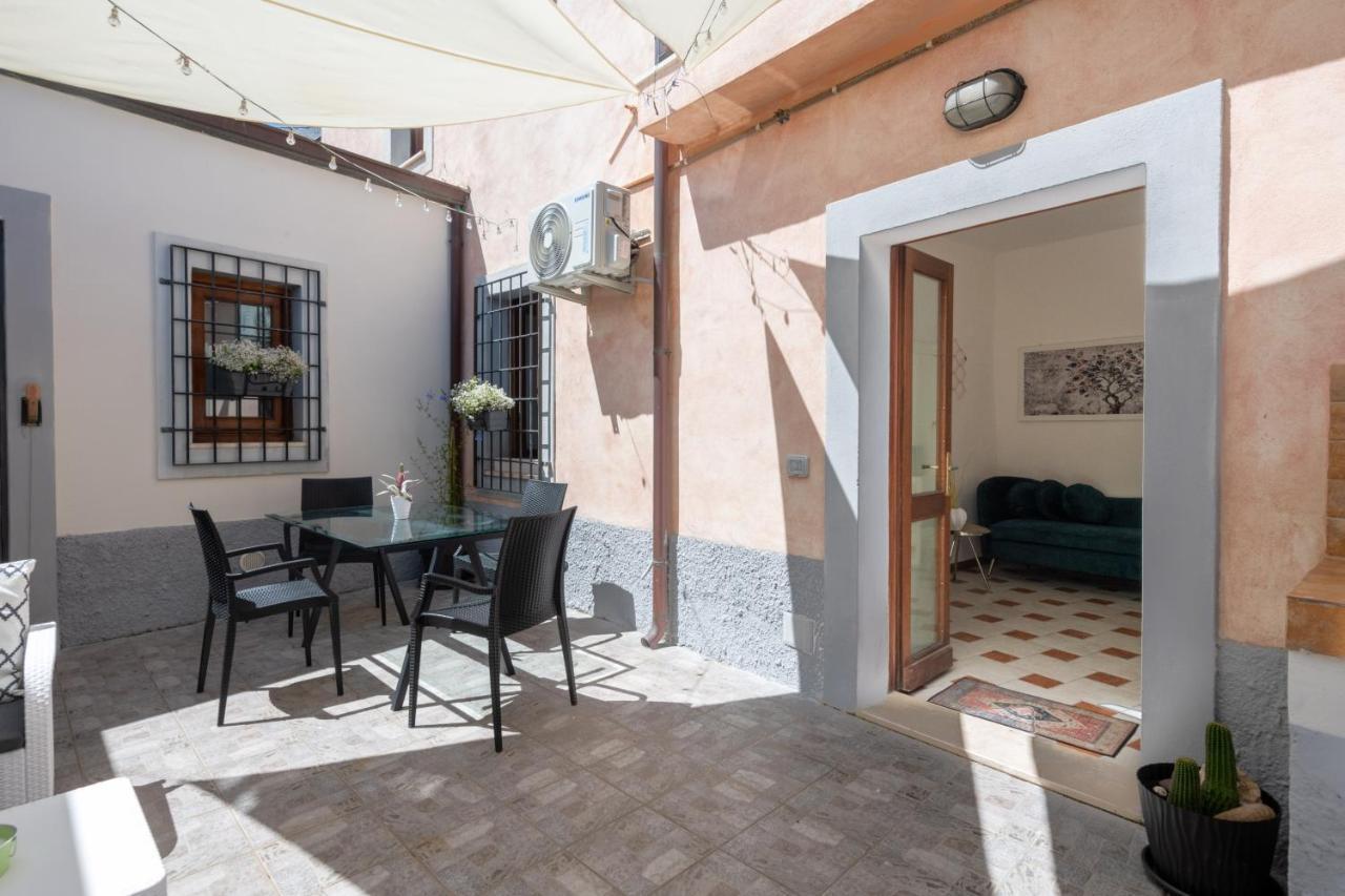 Don Pedro 53 Hotel Tresnuraghes Bagian luar foto